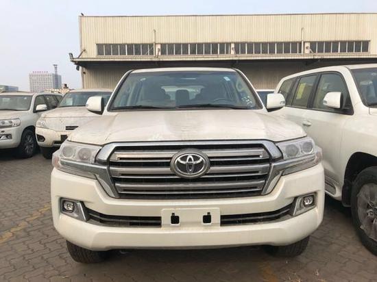 18款丰田酷路泽4600中东版逆袭限时惠降