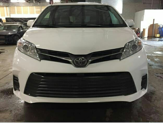 18款丰田塞纳LTD报价 年底厂家疯狂让利