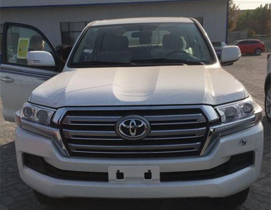 18款丰田酷路泽4000最新报价 霸气越野