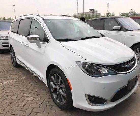 2017款克莱斯勒大捷龙港口低价让利促销