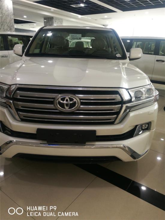 丰田酷路泽4000中东版硬派越野长盛不衰