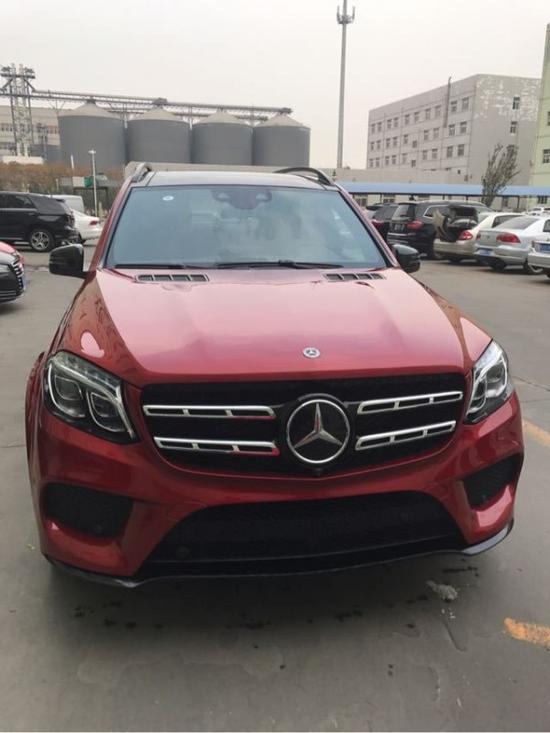 17加版奔驰GLS450劲爆红色引领时尚潮流