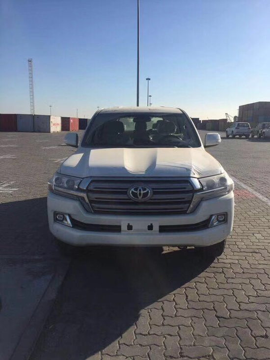 18款酷路泽4000中东版气泵冲沙EXR配置