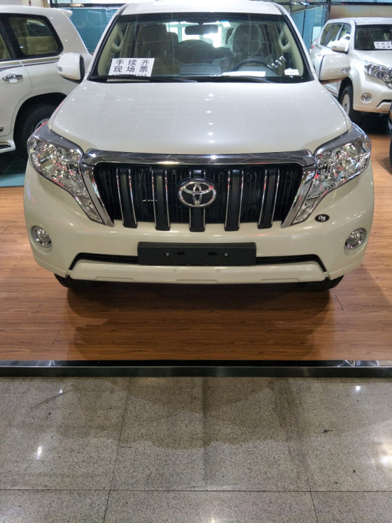 丰田霸道2700中东版TXL卡塔尔版底价销