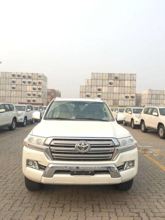 兰德酷路泽5700天津港最新行情现车优惠