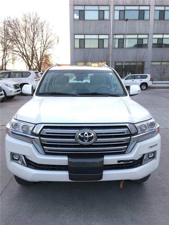 18款丰田酷路泽4000现车到港17价格便宜