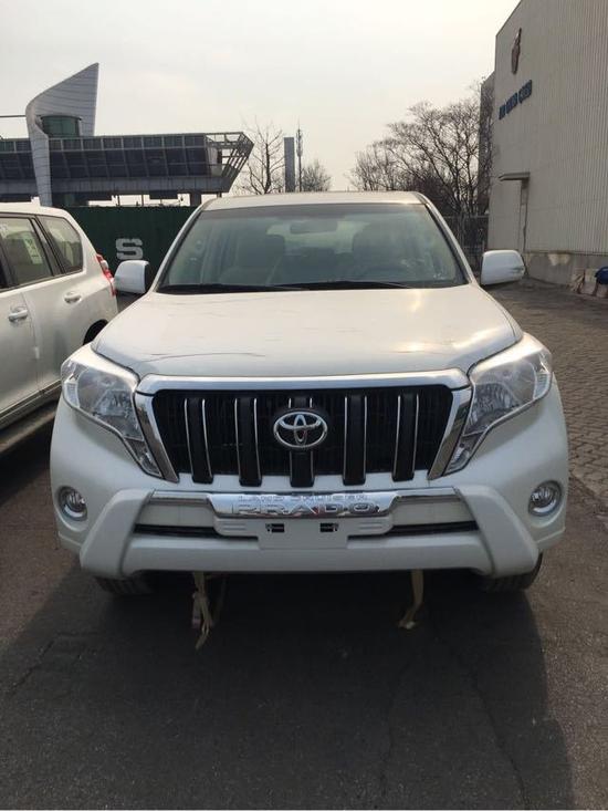 2017款丰田霸道2700现车促销出手不后悔