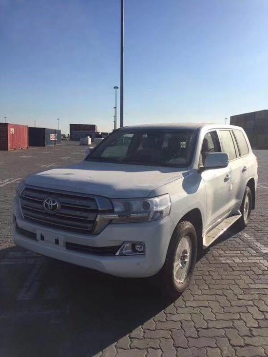 18酷路泽5700最新价格咨询 彰显男人本色