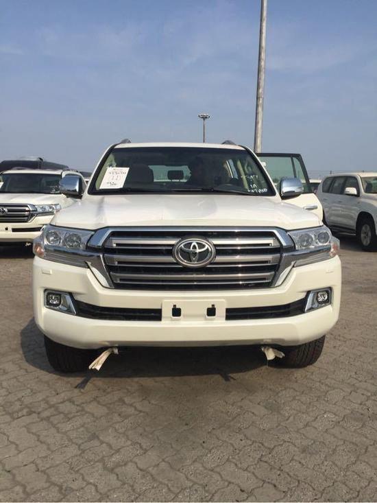 2017款丰田兰德酷路泽4000丐版特惠七折