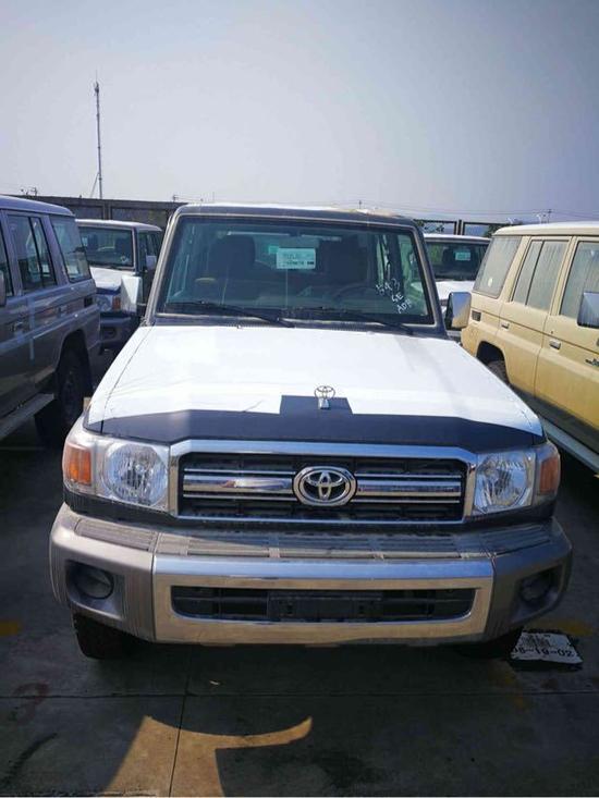 丰田LC76纯正越野一生只为野外贰存在