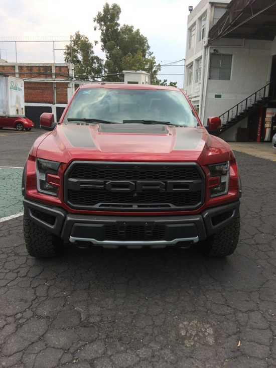 福特猛禽皮卡津港本家最新行情强悍动力