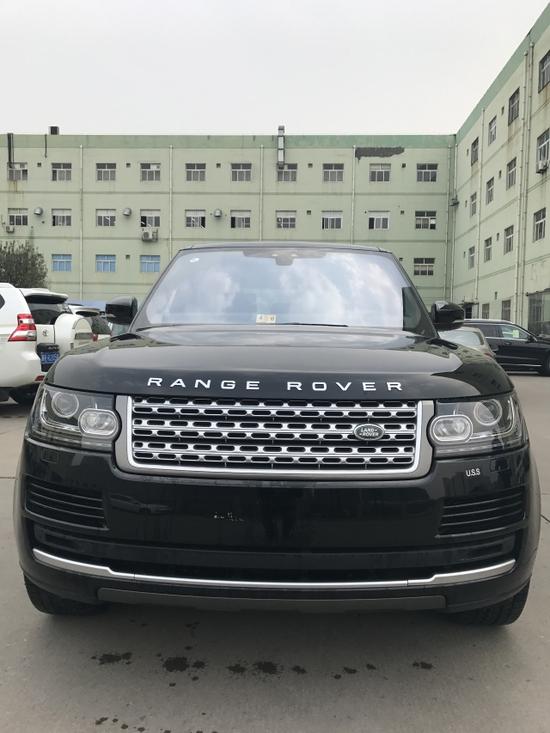 路虎揽胜行政天津港现车限时优惠出售中