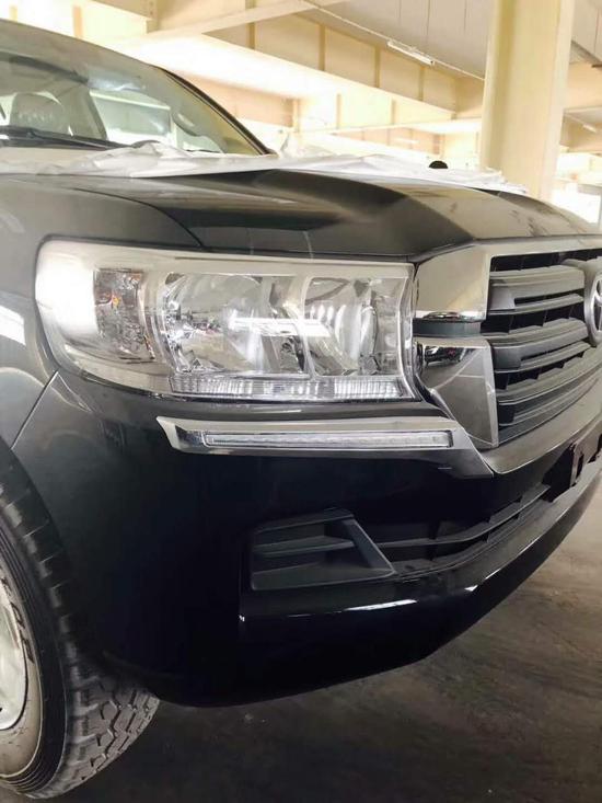 18款丰田酷路泽4000五座高丐版惊喜购车