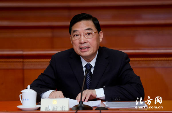 市十三届政协主席臧献甫主持会议