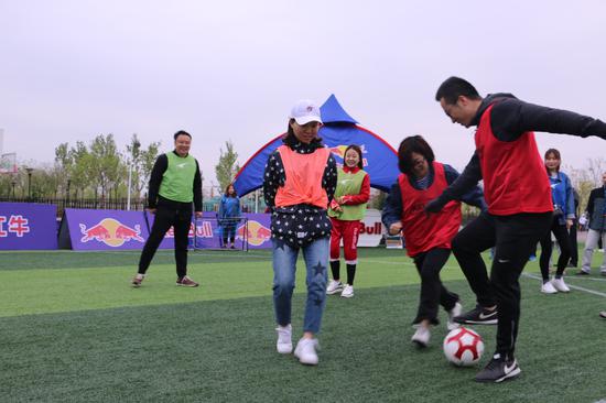 2018天津港保税区第三届文化体育艺术节 蓝色