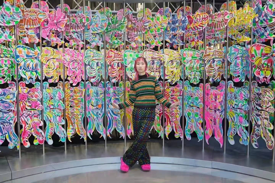 陈粉丸驻留艺术作品亮相暨‘粉色光年’大型跨年主题活动揭幕仪式现场