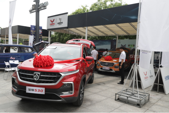 18.2018汽车安全中国行闪耀天津 上汽通用五菱为安全打call465