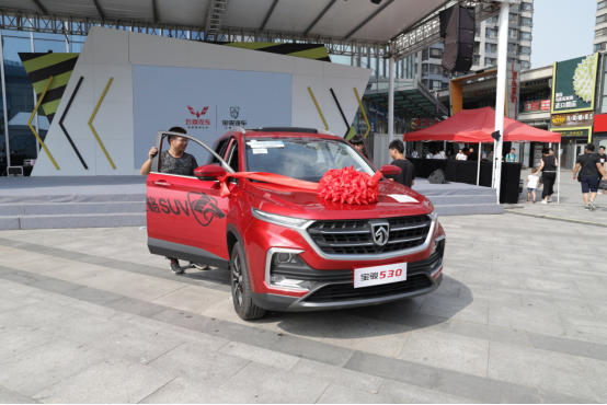 18.2018汽车安全中国行闪耀天津 上汽通用五菱为安全打call110