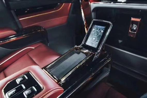 20款丰田威尔法四座蒙娜丽莎版全国销售