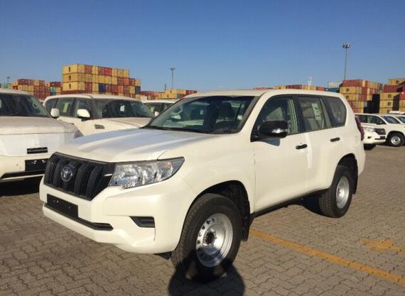 2018款中东版丰田霸道2700 薄利促销中