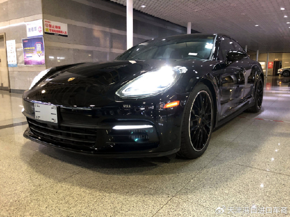 2022款保时捷Panamera 4S 全新现车特价