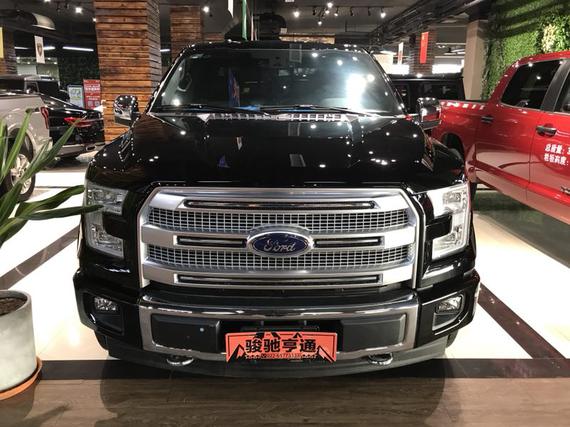 2017款福特F150 SUV皮卡硬朗挺拔霸气