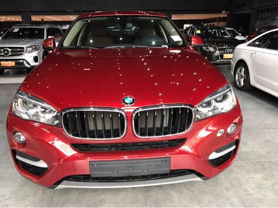 2018款中东版宝马X6基本型狠惠极速提