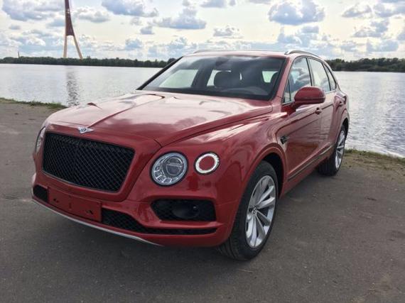 2019款宾利添越帅气跑车霸气个性出售