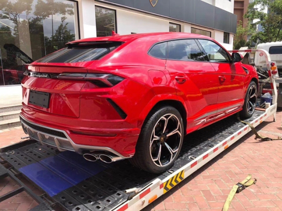 兰博基尼Urus野牛地表最强展现王者风范