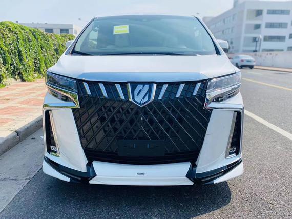 进口20款丰田埃尔法改装版开启舒适之旅