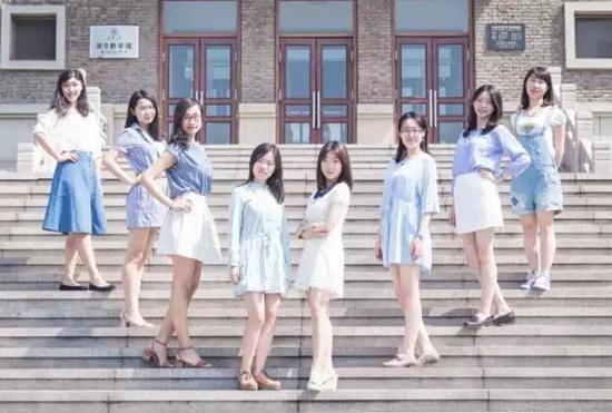 天大"最牛美女学霸宿舍"6人考取世界名校_新浪天津