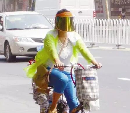 天津人爱穿的防晒衣效果竟连普通T恤都不如