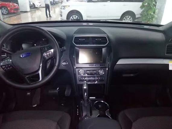 美规版福特探险者四驱系统动力超强_天津汽车