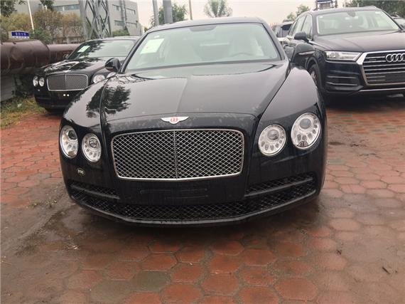 2017款宾利飞驰平行进口 淋漓尽致