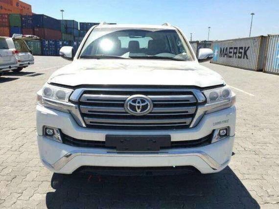 2017款丰田酷路泽4000 现车豪华实用