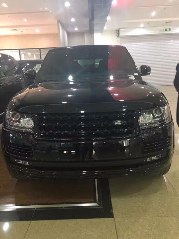 路虎揽胜行政美规霸气来袭进入巅峰时代