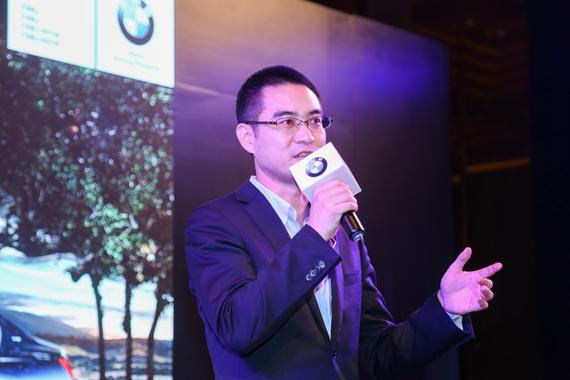 0华晨宝马汽车有限公司南区区域副总裁梁坚先生致辞