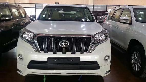 17款丰田霸道2700中东大气精致豪华内敛