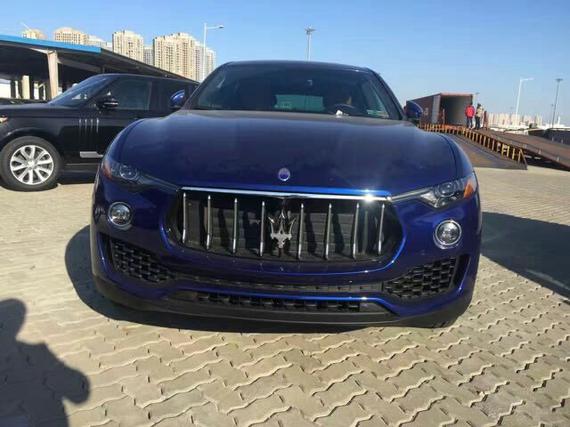 玛莎拉蒂SUV颜色齐全最低价只要106万