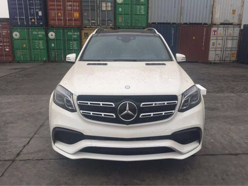 2017款奔驰GLS63高端大气低调奢华