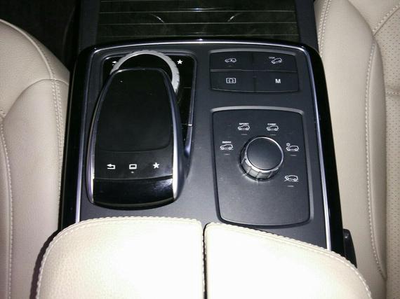 oVty-fxzqnim4599209.jpg