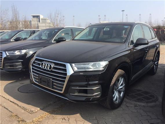 17款奥迪Q7惊爆价 底价任性购全面解析