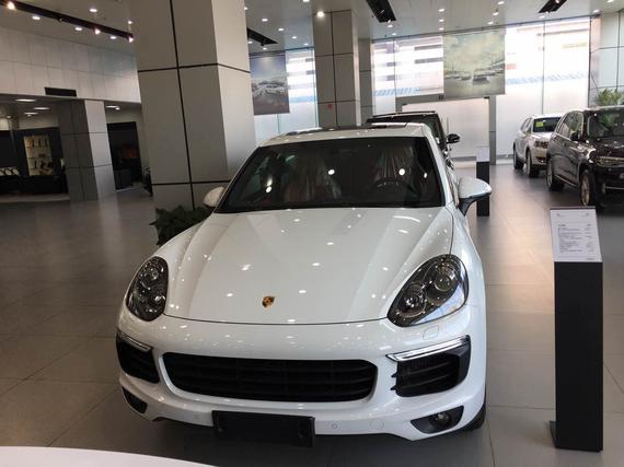 2017款保时捷卡宴最强SUV限时回馈价