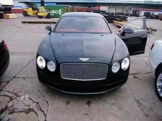 2017款宾利飞驰V8极品飞驰夏日最高优惠