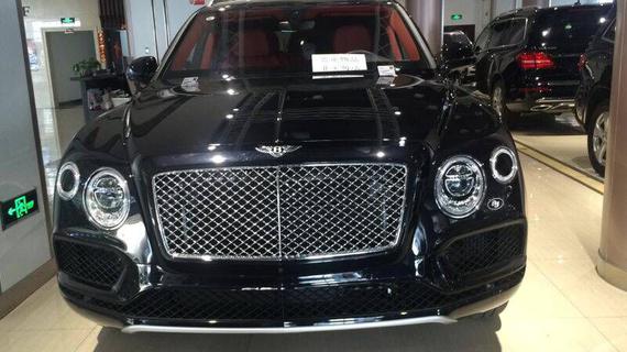 2017款宾利添越SUV 奢华品质贵气十足