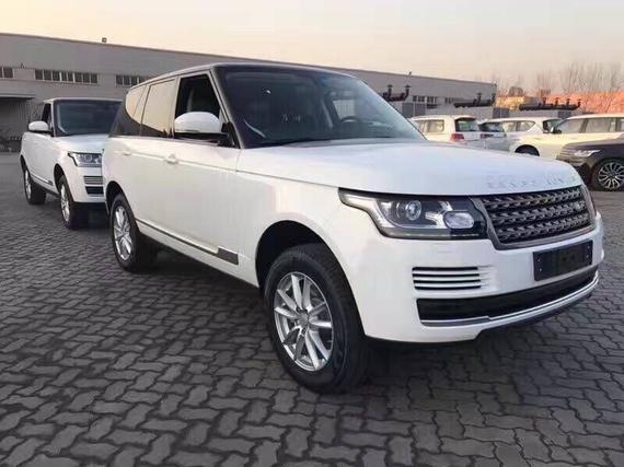 越野豪车路虎揽胜行政夏日清仓硬汉形象