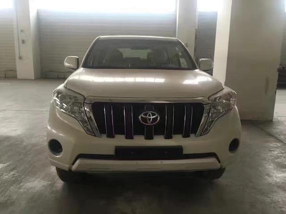 17款丰田霸道4000中东版年度钜惠清仓