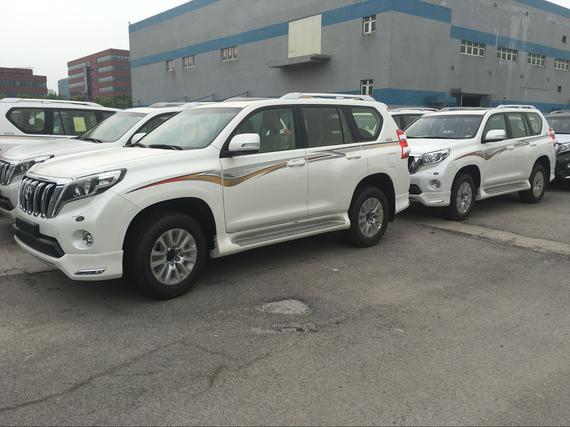 17款丰田霸道2700惠降起航 体验触手可及