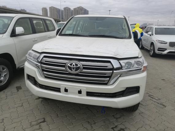 17款丰田酷路泽4000中东陆巡八月最低价