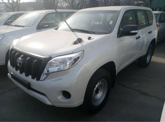 17款丰田霸道2700中东版34.8万 毫不谦虚